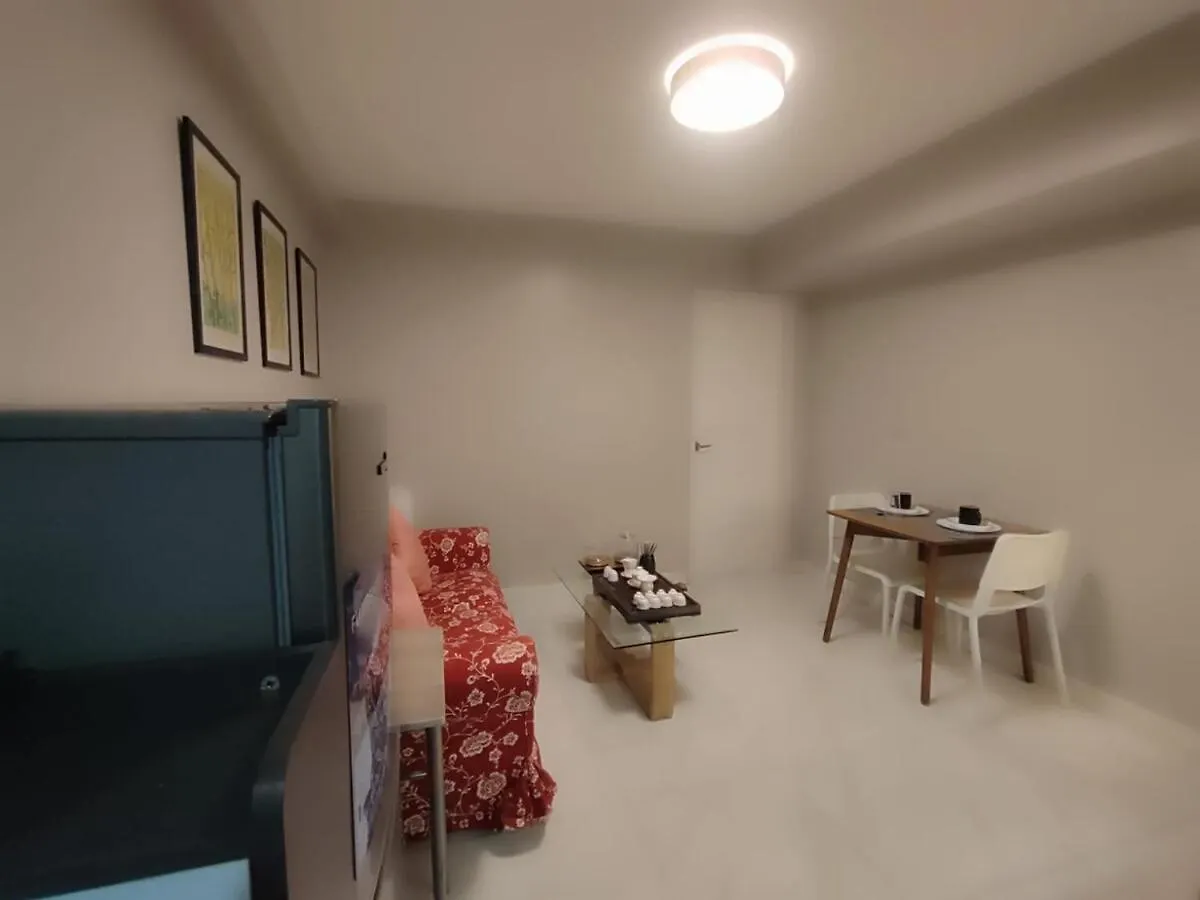 Staycation With Balcony City And River View Manila Filipinas