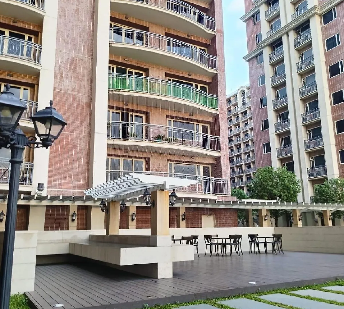 Staycation With Balcony City And River View Manila 0*,  Filipinas