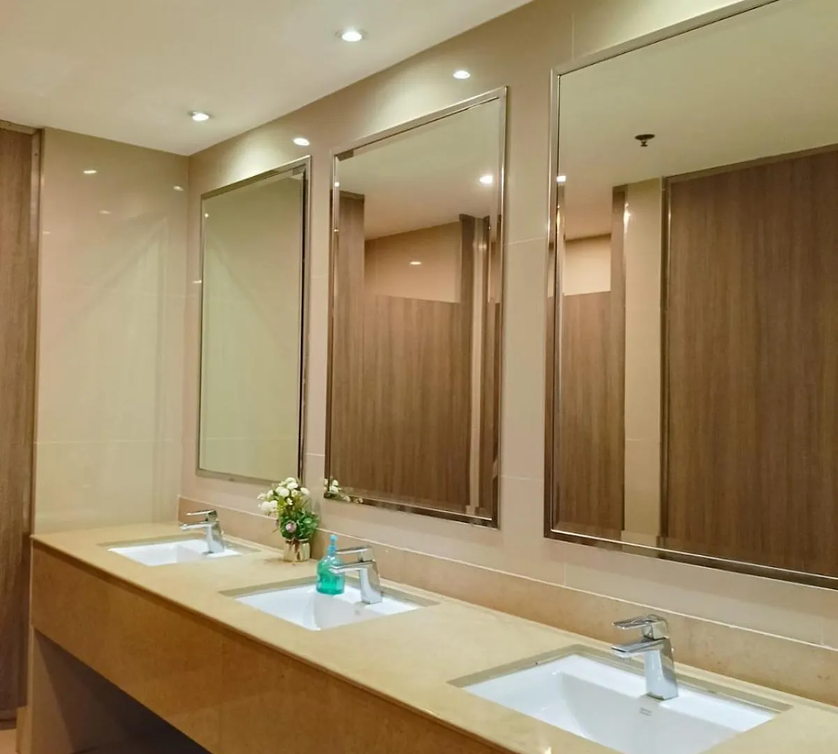 아파트 Staycation With Balcony City And River View 마닐라